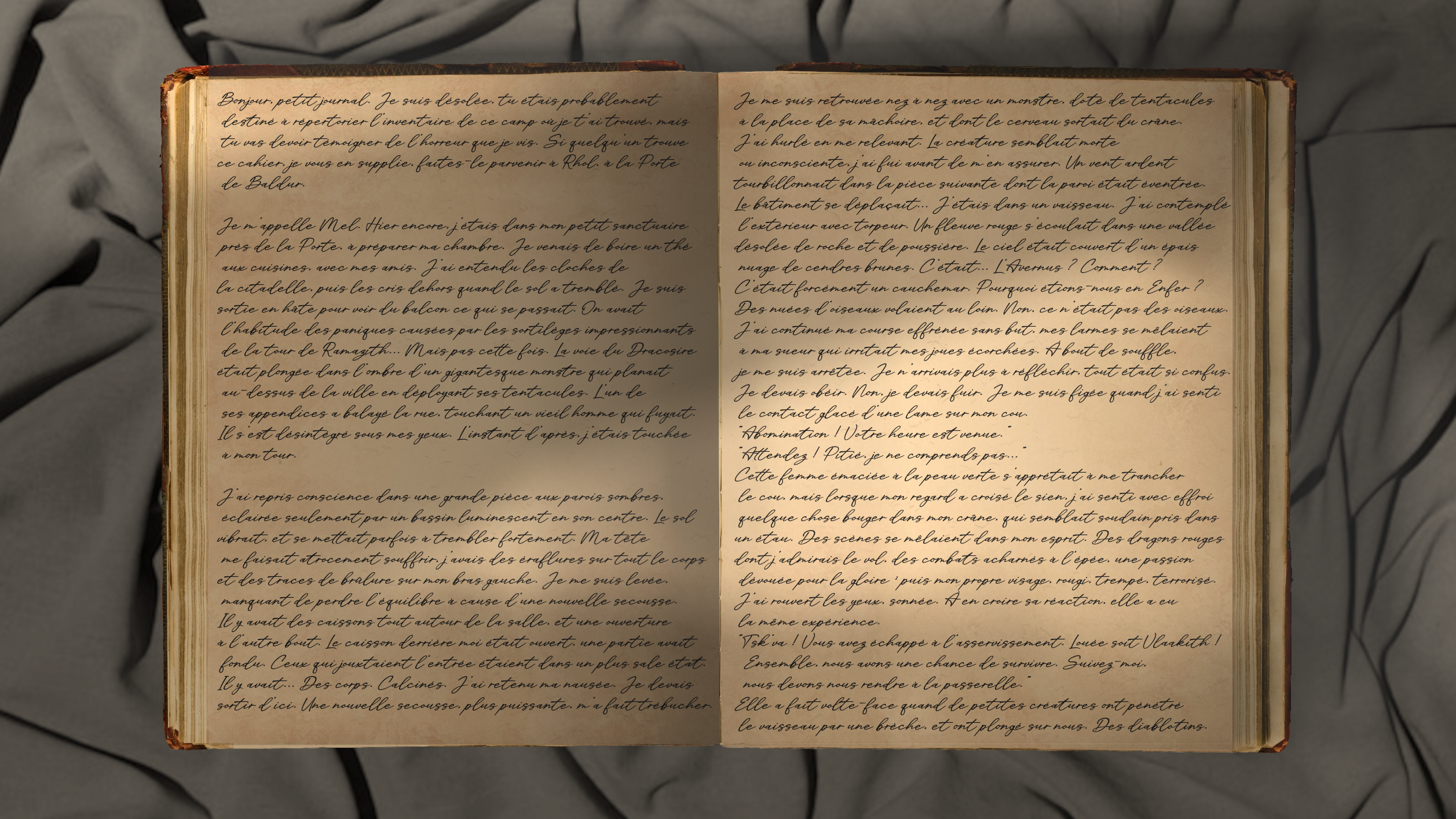 Première de trois images représentant un livre aux pages jaunies, sur lesquelles une lumière chaude projette des ombres allongées. Les pages sont couverte du texte qui suit, écrit en cursif.