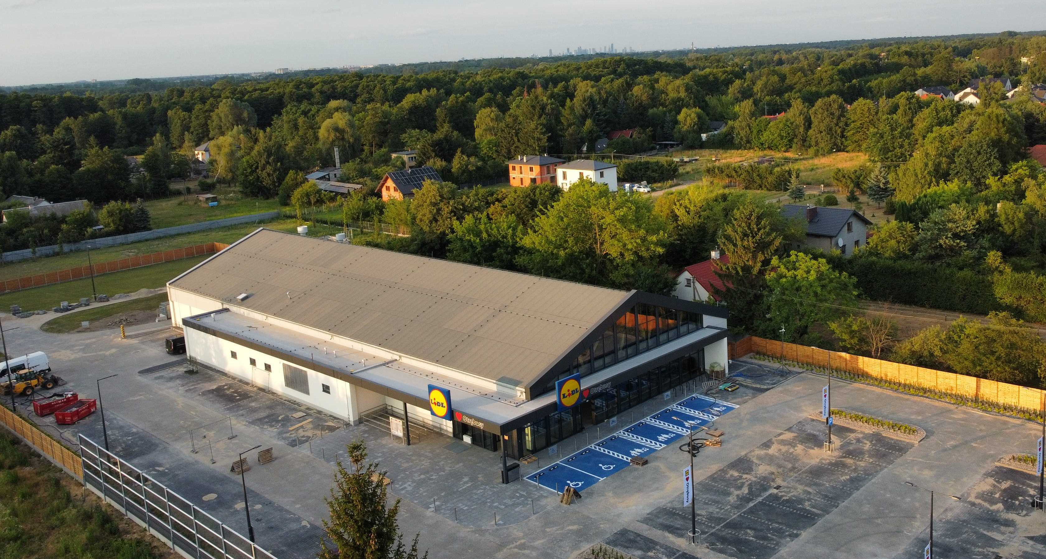 Lidl w Otrębusach